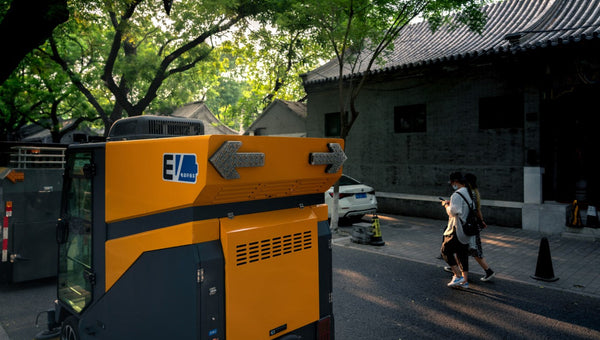 inverter generator and generator