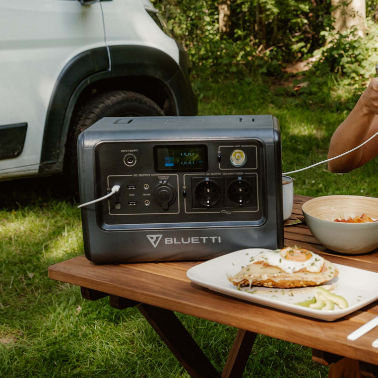 Bluetti Poweroak EB70 Portable Power Station | 1000W 716Wh