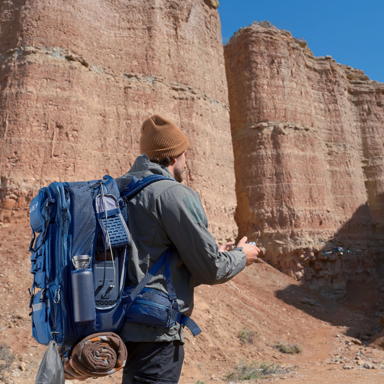 Bluetti Handfree 1 tragbarer Rucksack -Power | 268,8WH 300W